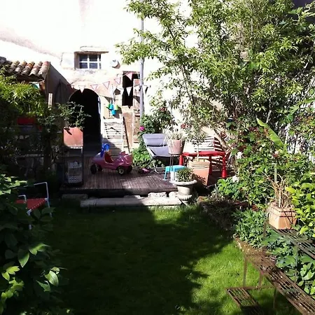 Dom wakacyjny Maison D'artistes Jolie Et Atypique A *