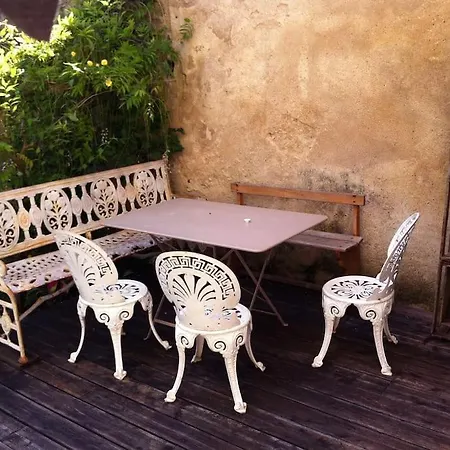 Dom wakacyjny Maison D'artistes Jolie Et Atypique A Vivonne