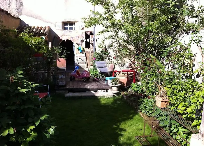 Сasa de vacaciones Maison D'artistes Jolie Et Atypique A *